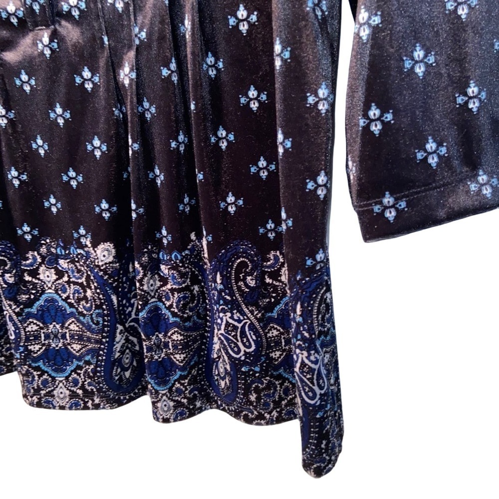 Croft & Barrow Pleated Velvet-like Top | Small - Picture 5 of 6